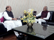 NEW DELHI, DEC 5 (UNI):- Governor of Punjab, Banwarilal Purohit calling on Raksha Mantri Rajnath Singh in New Delhi on Tuesday.UNI PHOTO-108U NEW DELHI, DEC 5 (UNI):- Governor of Punjab, Banwarilal Purohit calling on Raksha Mantri Rajnath Singh in New Delhi on Tuesday.UNI PHOTO-108U